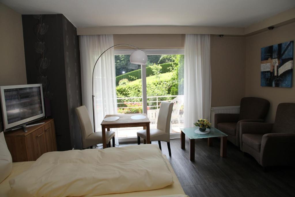 Appartementhaus Vierjahreszeiten Willingen  Habitación foto